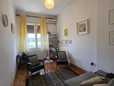 Izdavanje, trosoban stan, 70m², Poštanska Štedionica, Palilula Sve Podlokacije - image 6