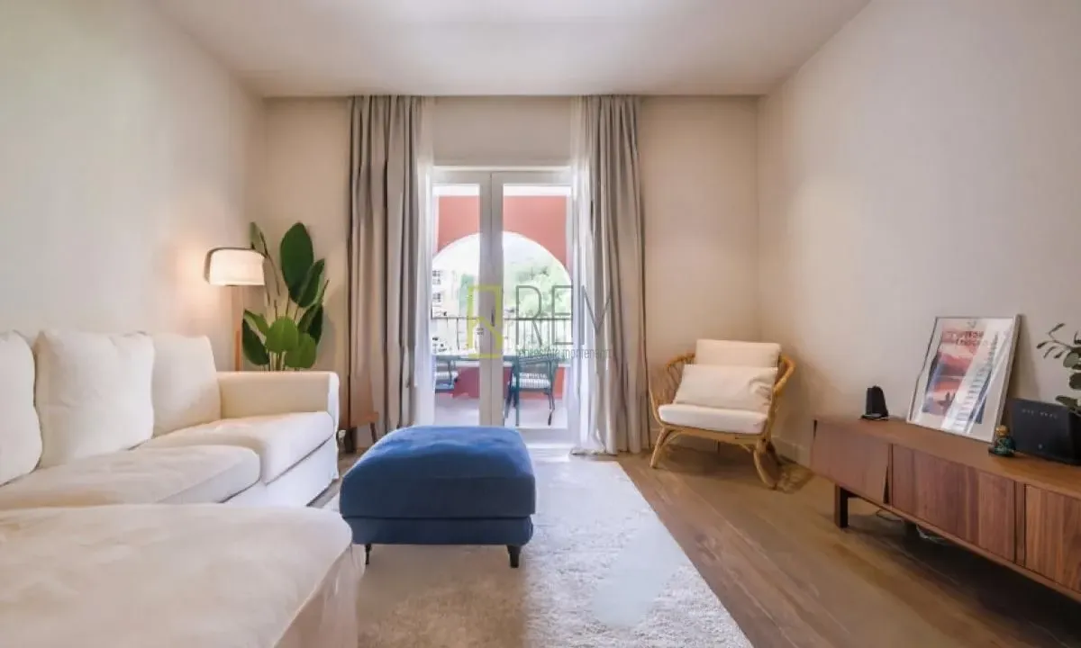 Prodaja, jednosoban stan, 69m², Herceg Novi, Crna Gora