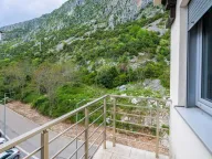 Prodaja, trosoban stan, 103m², Dobrota, Kotor - image 24