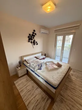 Rent, three bedroom apartment, 96m², Central Point, Podgorica - image 7