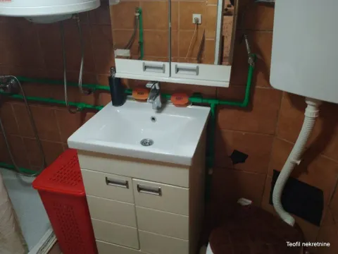 Rent, one bedroom apartment, 40m², Voždovac Sve Podlokacije, Beograd - image 4