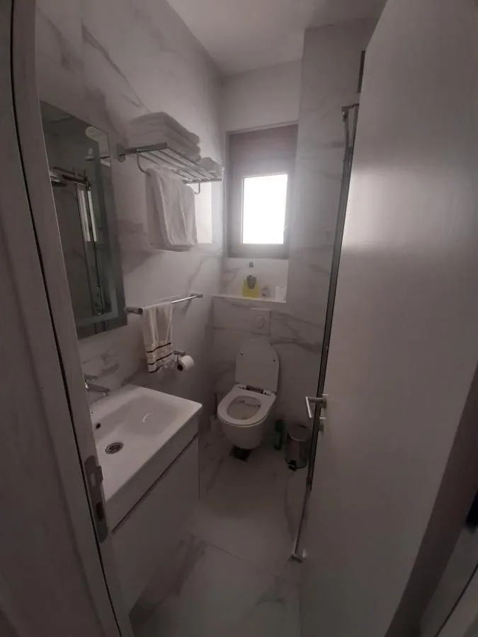 Rent, two bedroom apartment, 65m², Dobrota, Kotor