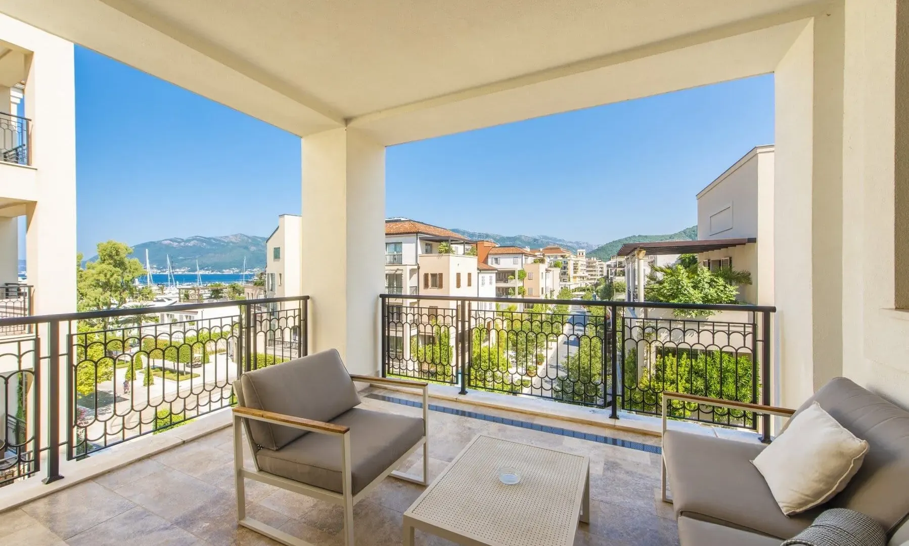 Prodaja, dvosoban stan, 134m², Porto Montenegro, Tivat