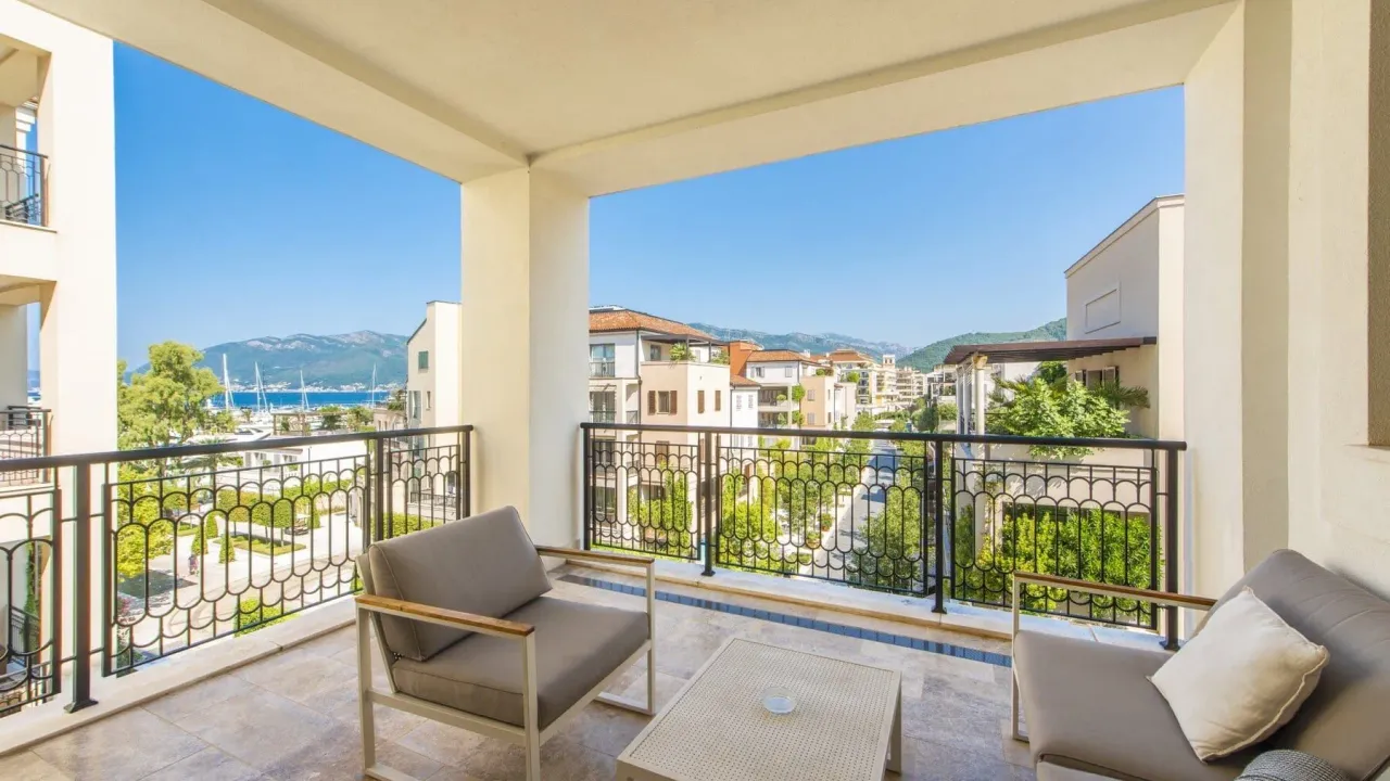 Sale, two bedroom apartment, 134m², Porto Montenegro, Tivat