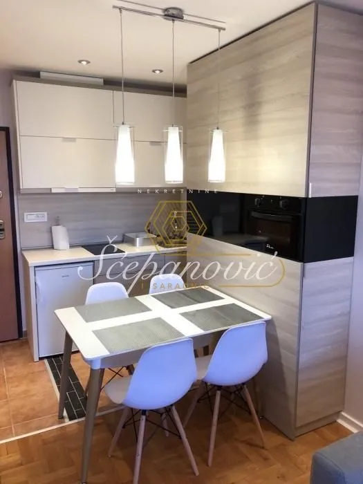 Rent, apartment, 31m², Grbavica, Novi Sad Sve Podlokacije