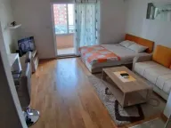 Prodaja, garsonjera, 33m², City Kvart, Podgorica - image 1