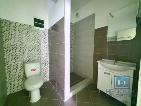 Prodaja, poslovni prostor, 189m², Aqua park, Jagodina - image 24