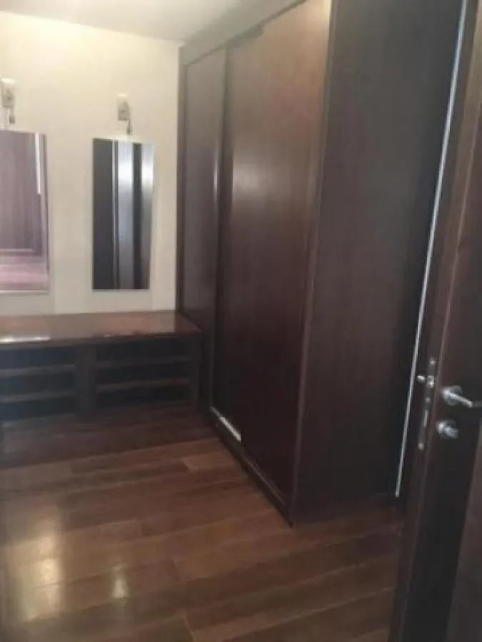 Rent, three bedroom apartment, 240m², Kalenić Pijaca, Vračar Sve Podlokacije