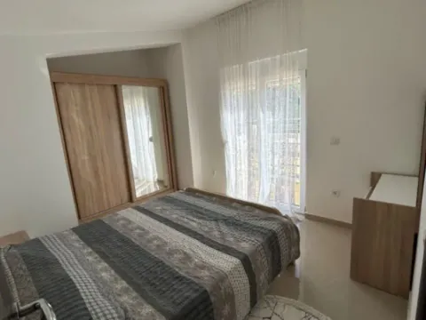 Izdavanje, trosoban stan, 138m², Tuđemili, Bar - image 8