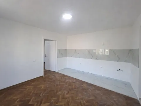 Prodaja, dvosoban stan, 48m², Novi Sad Sve Podlokacije, Novi Sad - image 2