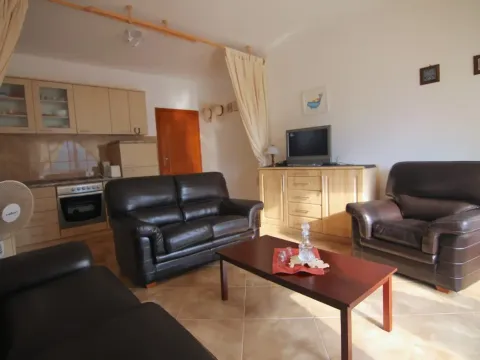 Sale, apartment, 42m², Kotor, Crna Gora - image 2