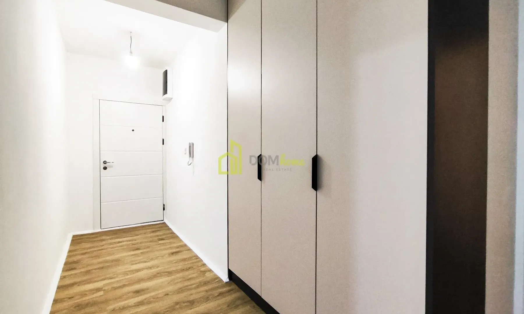 Prodaja, dvosoban stan, 64m², Cetinje, Crna Gora