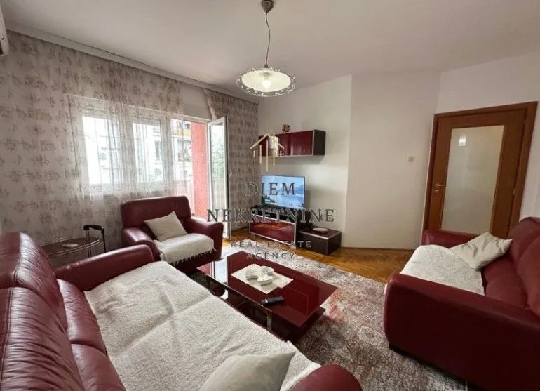 Izdavanje, dvosoban stan, 60m², Preko Morače, Podgorica