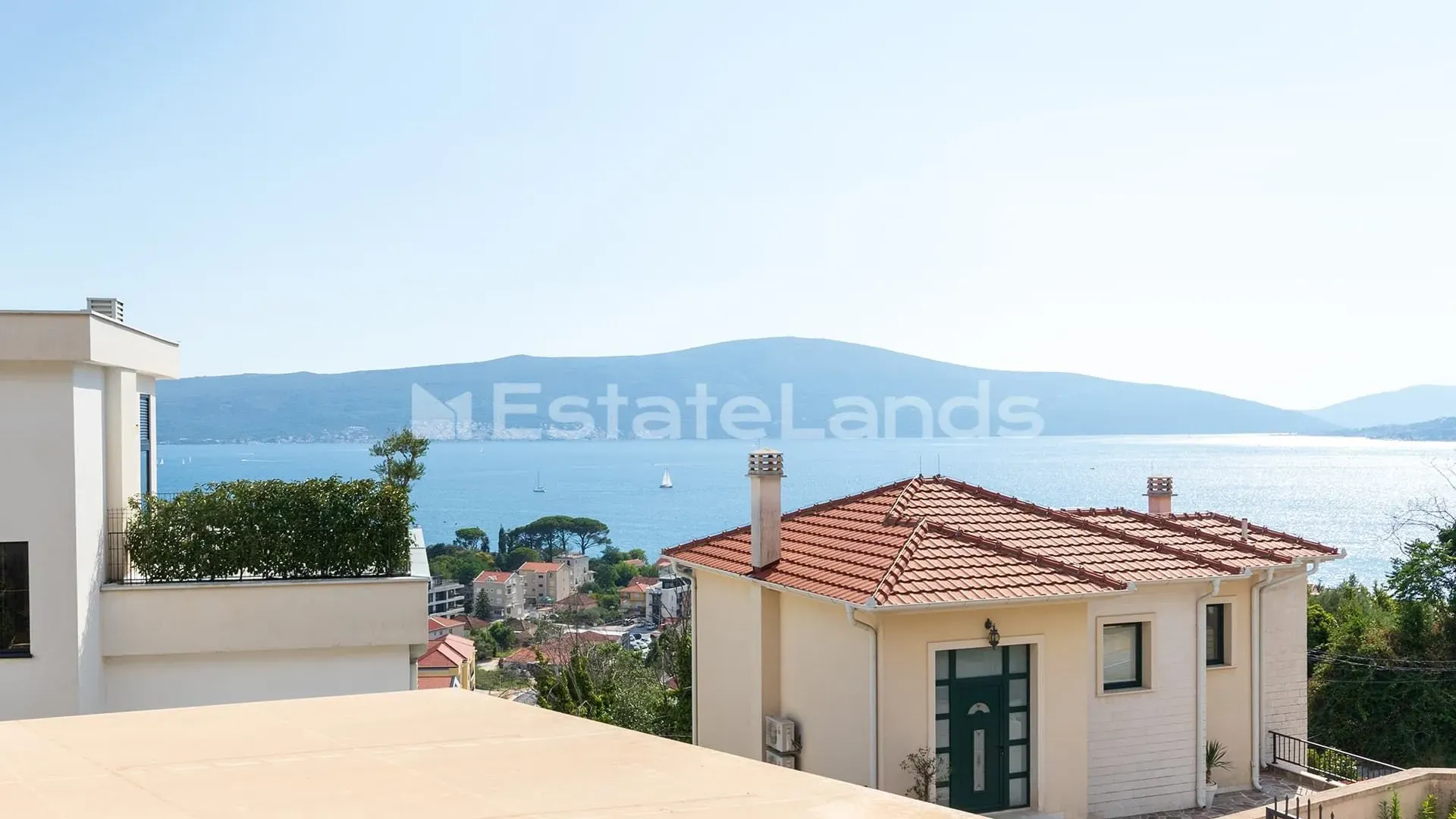 Prodaja, jednosoban stan, 52m², Donja Lastva, Tivat