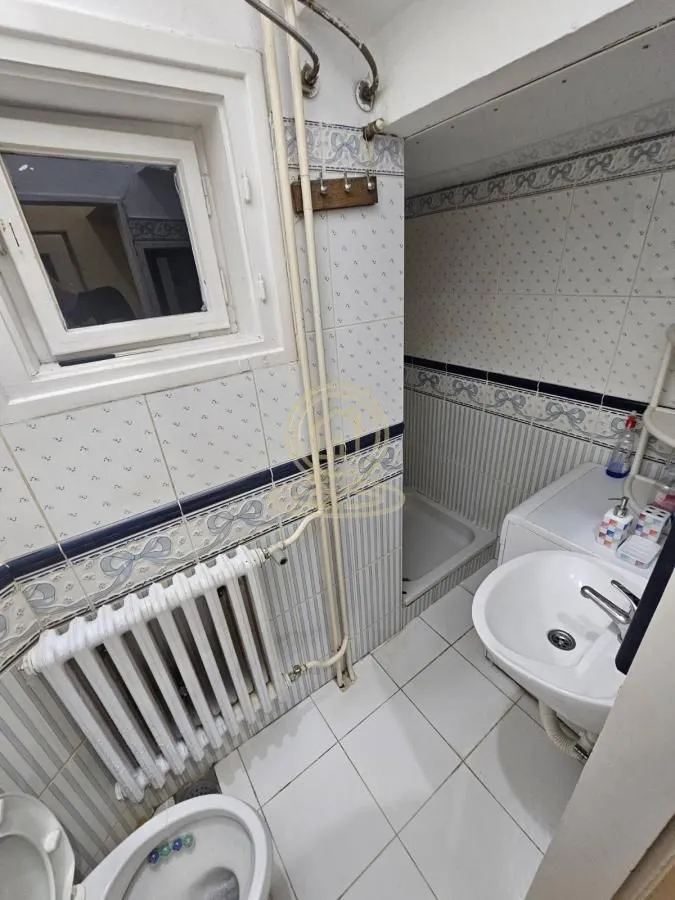 Izdavanje, jednosoban stan, 27m², Centar, Novi Sad