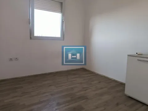 Prodaja, jednosoban stan, 46m², Ćuprija, Srbija - image 5