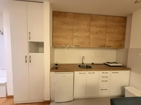 Izdavanje, dvosoban stan, 41m², Rotkvarija, Novi Sad Sve Podlokacije - image 10