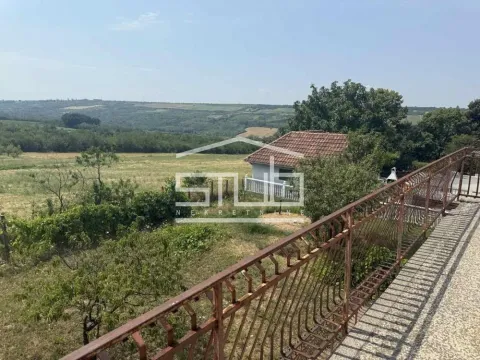 Prodaja, kuća, 186m², Čukarica, Beograd - image 3