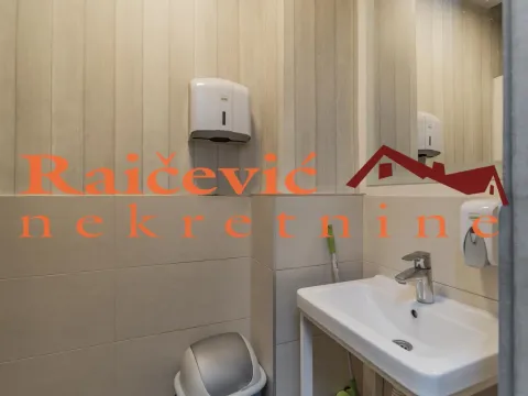 Sale, office space, 119m², Zvezdara Sve Podlokacije, Beograd - image 19