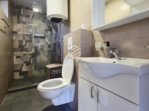 Rent, one bedroom apartment, 55m², Momišići, Podgorica - image 12