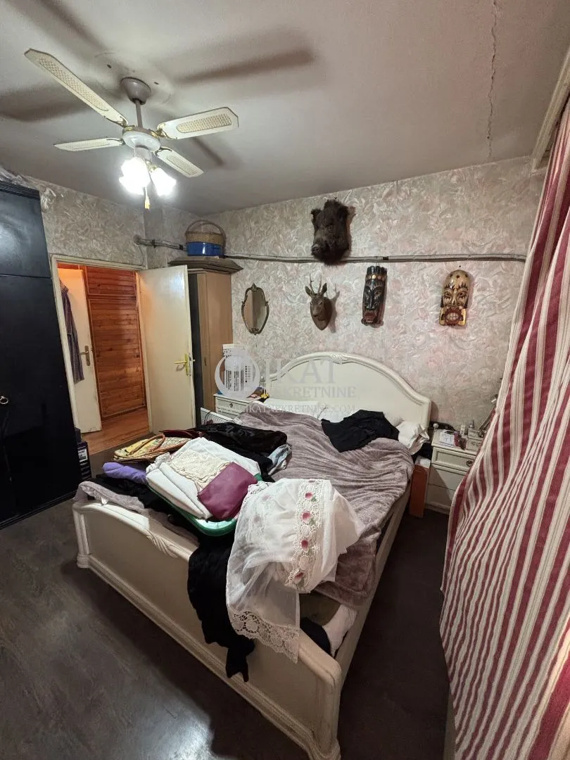 Sale, three bedroom apartment, 77m², Brace Jerković, Voždovac Sve Podlokacije