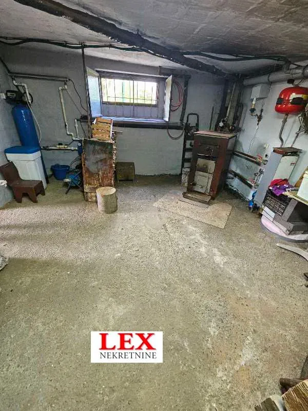Sale, house, 191m², Mladenovac, Beograd