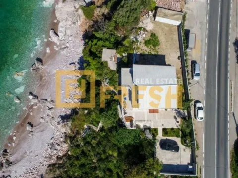 Prodaja, kuća, 200m², Bar, Crna Gora - image 11