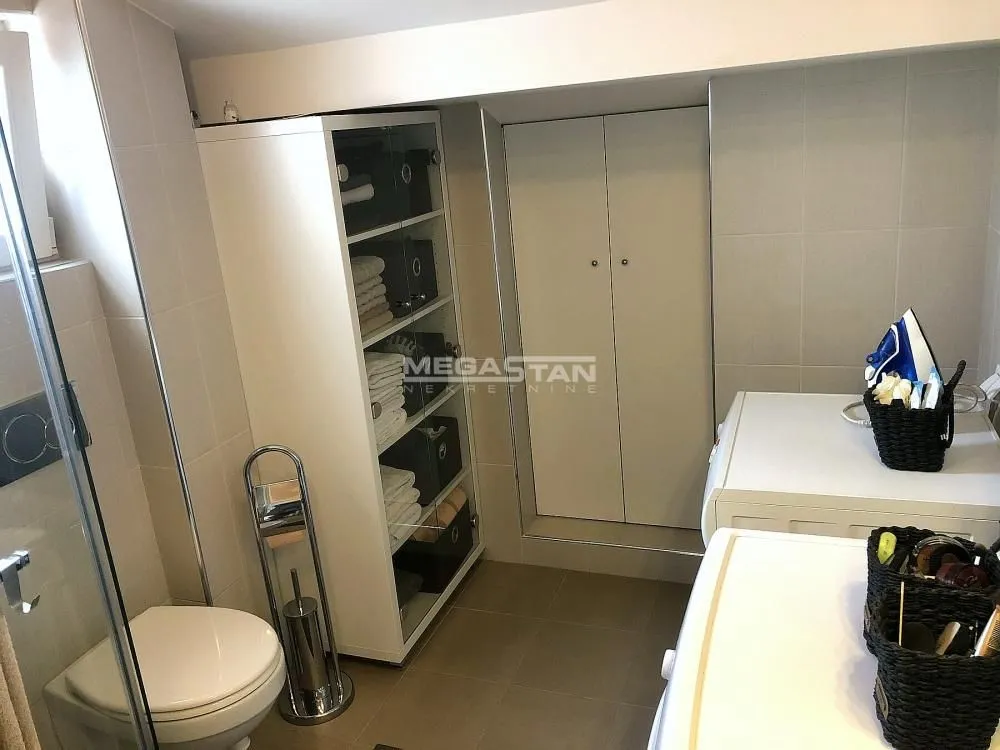 Sale, apartment, 119m², Zemun Gornji Grad, Zemun Sve Podlokacije