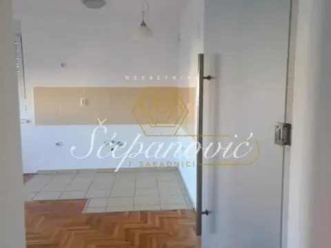 Izdavanje, dvosoban stan, 41m², Nova Detelinara, Novi Sad Sve Podlokacije - image 5