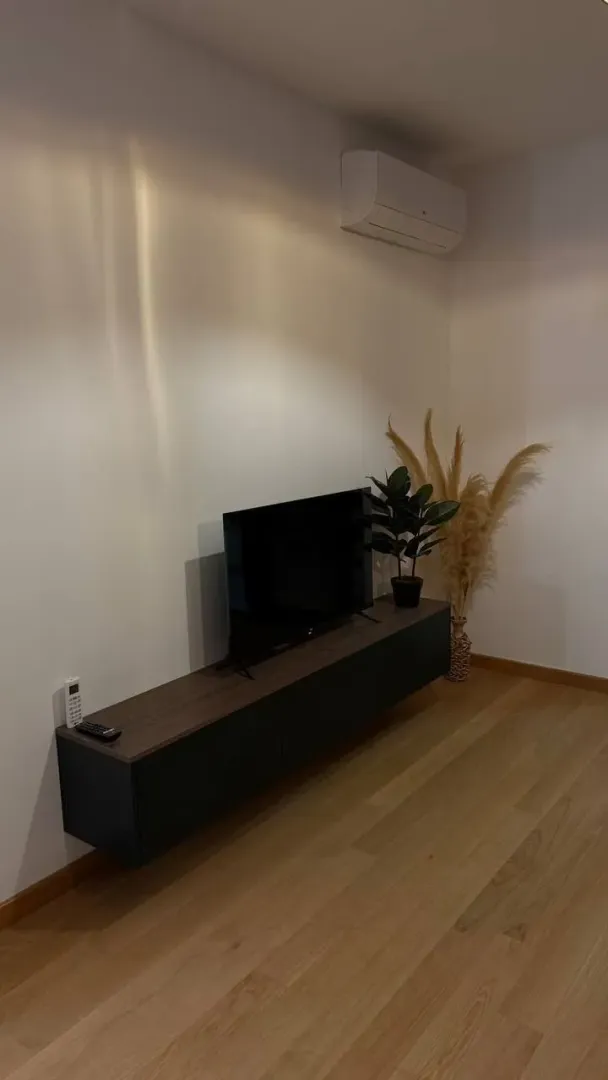 Rent, one bedroom apartment, 43m², Bečići, Budva