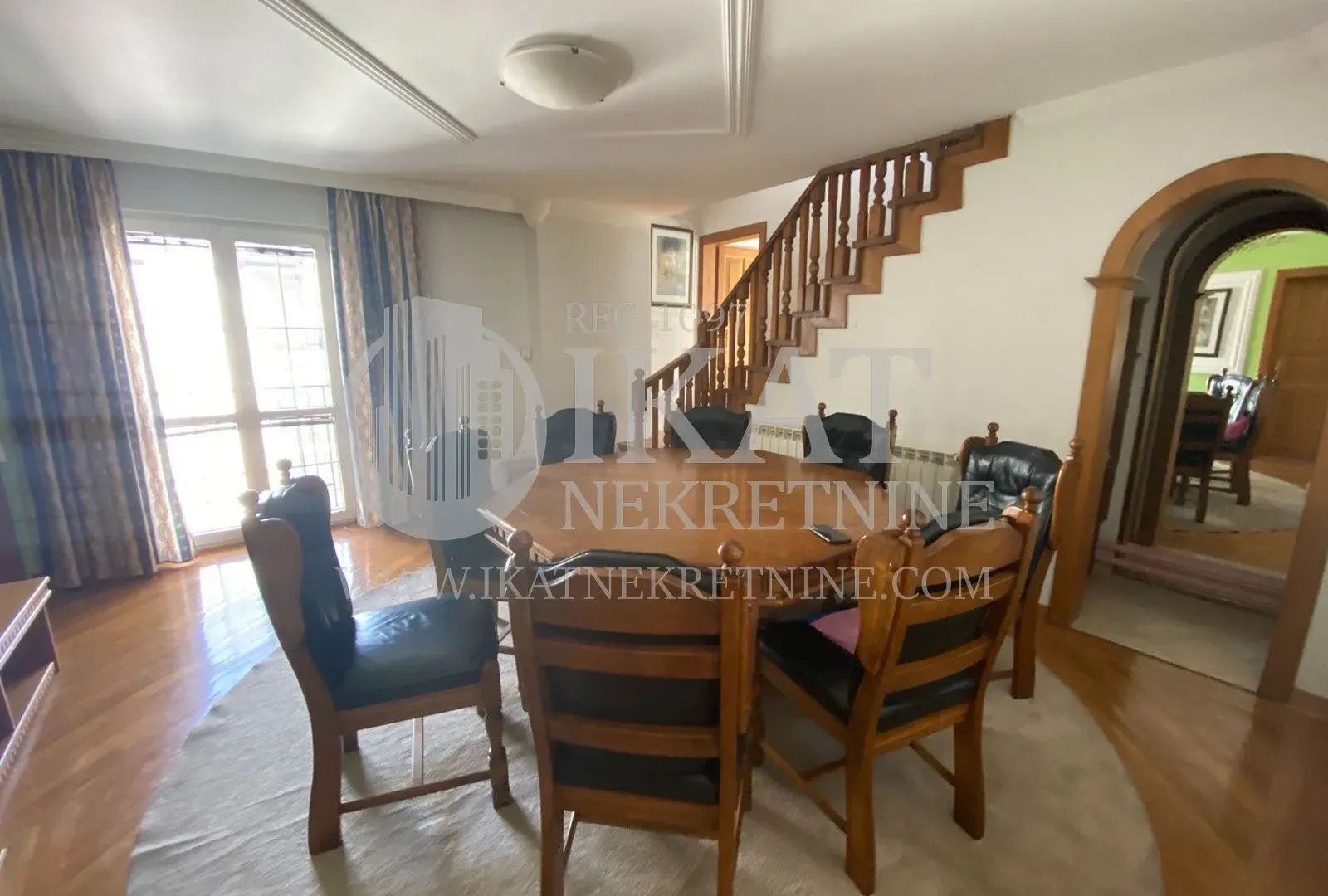 Rent, apartment, 200m², Vračar Sve Podlokacije, Beograd