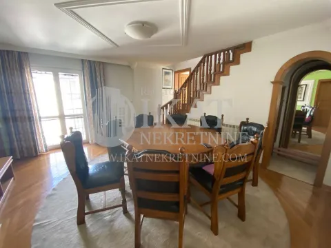 Izdavanje, stan, 200m², Vračar Sve Podlokacije, Beograd - image 8