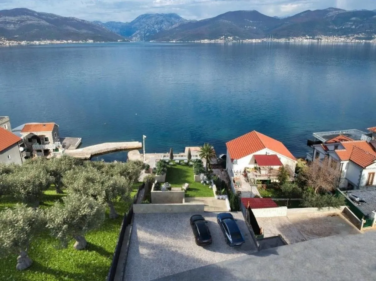 Prodaja, plac, 500m², Tivat, Crna Gora