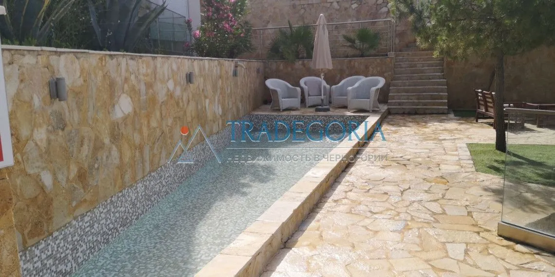Prodaja, stan, 33m², Dobra Voda, Bar