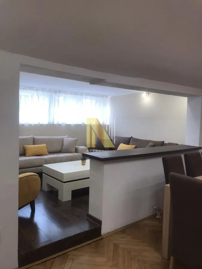 Prodaja, stan, 130m², Grbavica, Novi Sad Sve Podlokacije