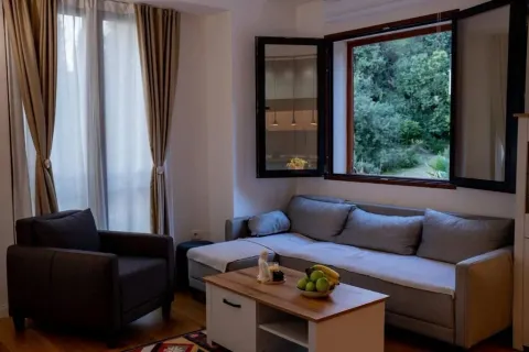 Rent, one bedroom apartment, 45m², Centar, Podgorica - image 10