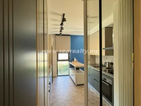 Izdavanje, jednosoban stan, 68m², Seljanovo, Tivat - image 2