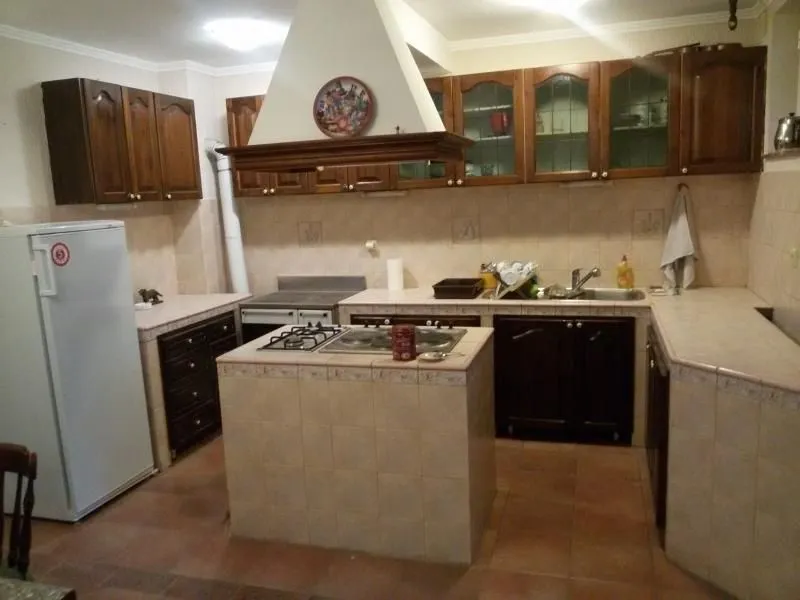Izdavanje, kuća, 450m², Savski Venac, Beograd