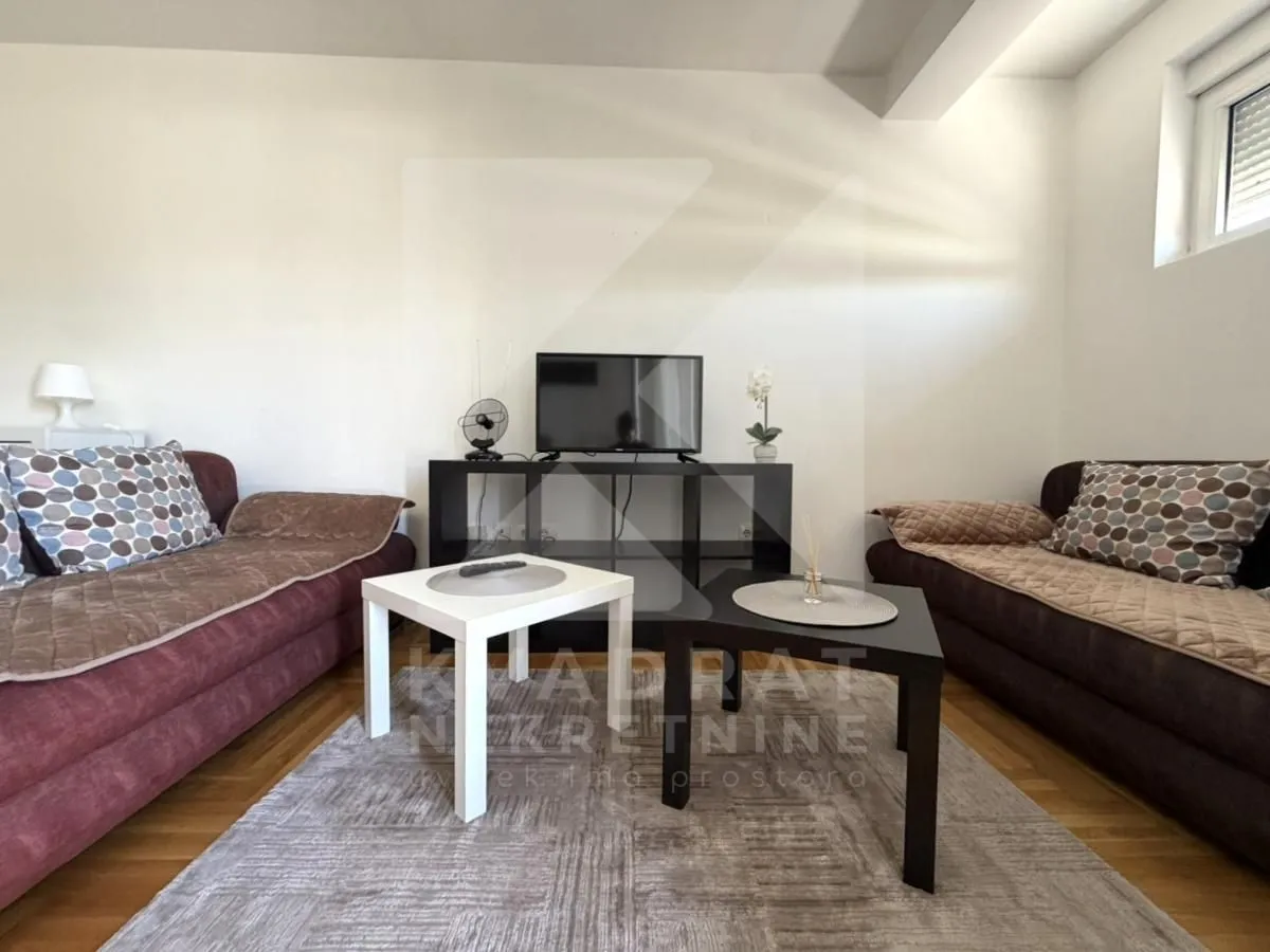 Izdavanje, garsonjera, 29m², Tuški Put, Podgorica
