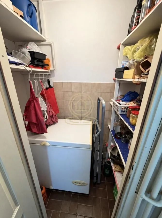 Rent, four bedroom apartment, 93m², Novi Beograd Sve Podlokacije, Beograd