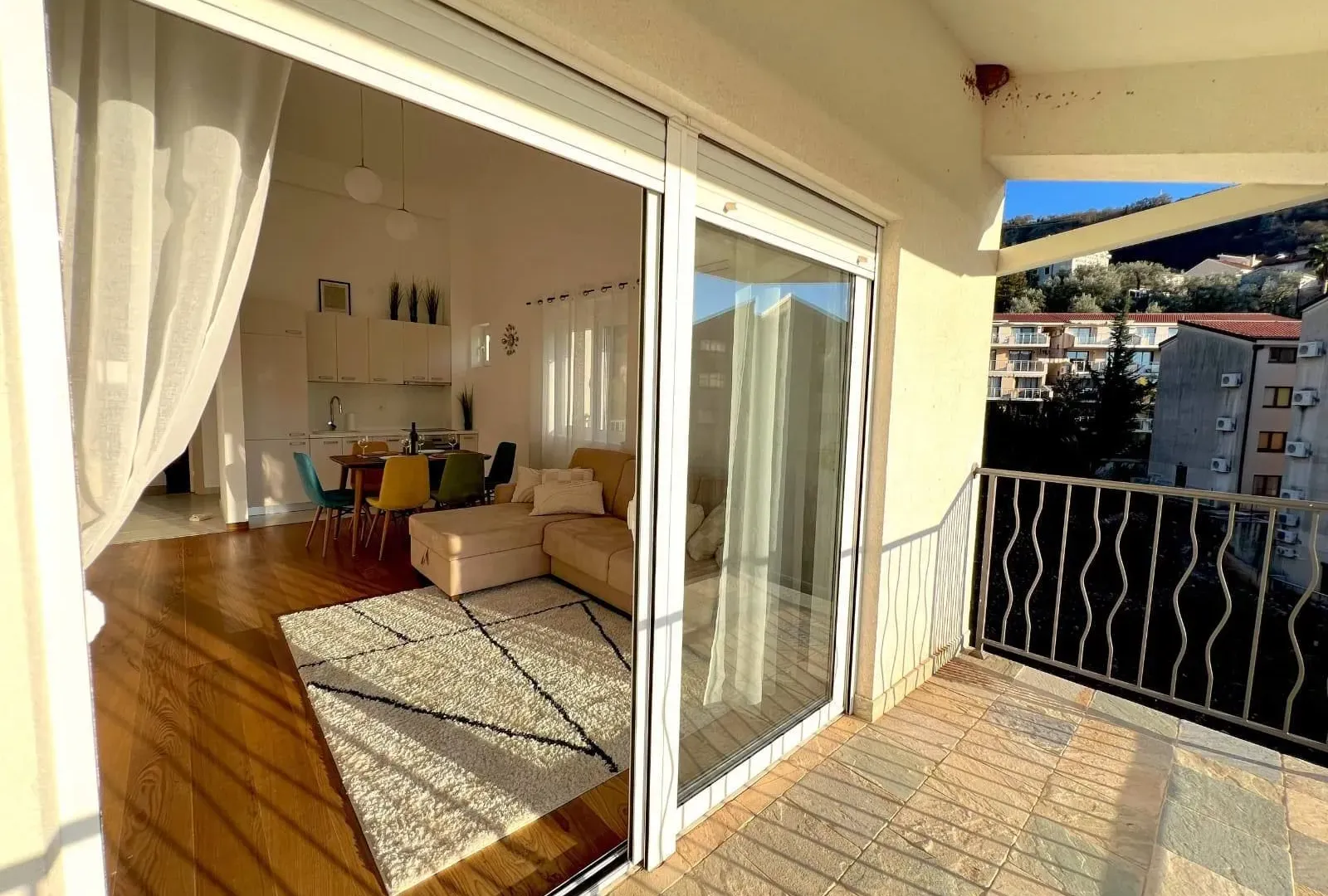 Rent, two bedroom apartment, 60m², Pržno, Budva