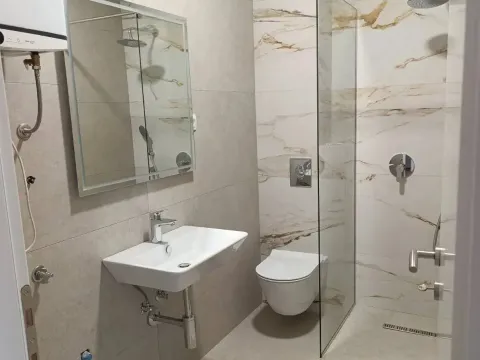 Sale, two bedroom apartment, 65m², Centar, Budva - image 3