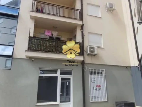 Izdavanje, poslovni prostor, 78m², Nikšić, Crna Gora - image 2