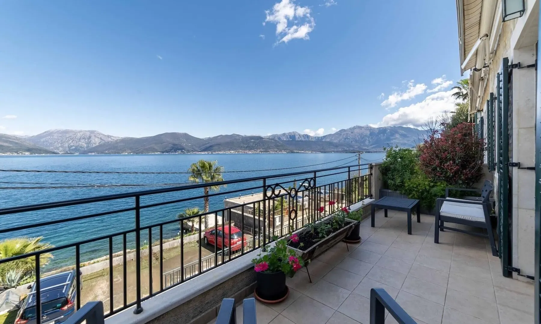 Prodaja, trosoban stan, 122m², Bratešići, Kotor