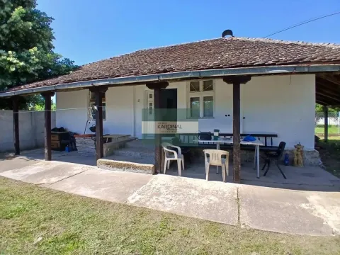 Kuća in Krušar