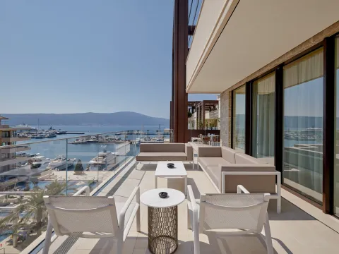 Sale, three bedroom apartment, 491m², Porto Montenegro, Tivat - image 3