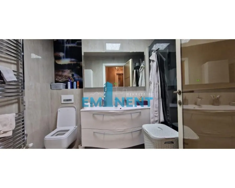 Prodaja, četvorosoban stan, 176m², Novi Beograd Blok 67, Novi Beograd Sve Podlokacije