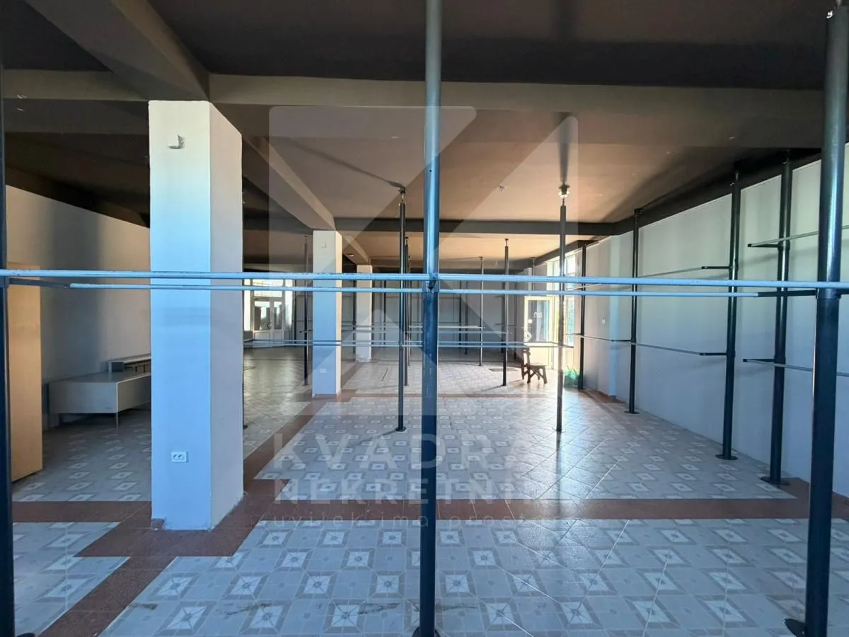 Sale, office space, 900m², Mareza, Podgorica