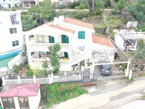 Prodaja, kuća, 150m², Šušanj, Bar - image 5