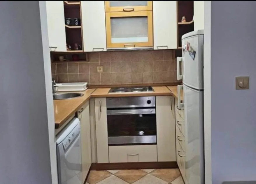 Prodaja, jednosoban stan, 42m², Zagorič, Podgorica